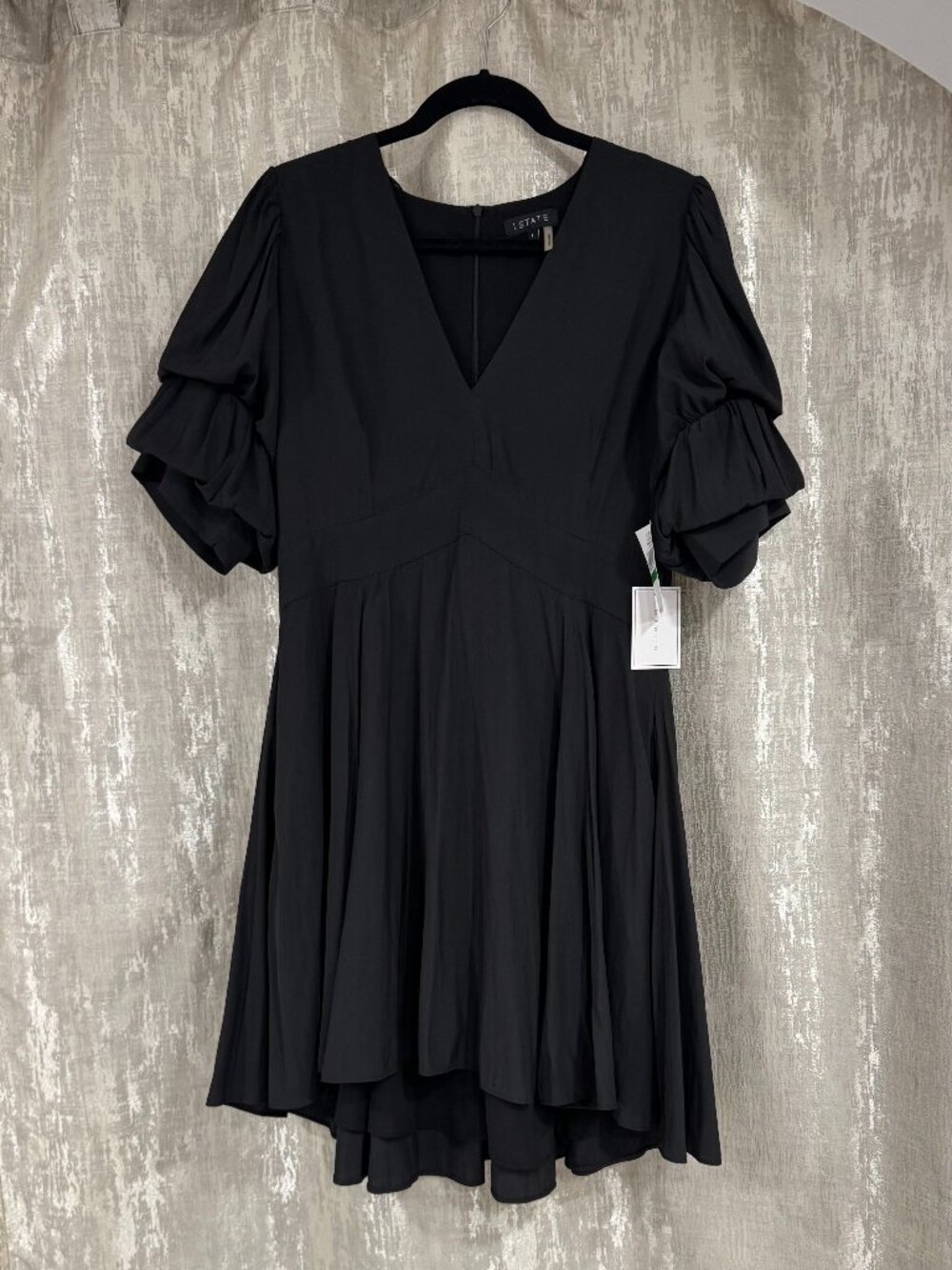 1 STATE V-neck tiered bubble puff sleeve mini dress, Sz Large, NWT